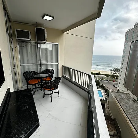 Apartamento Encantador, Pe Na Areia.